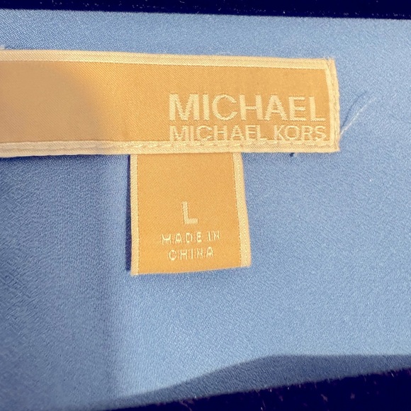 Michael Kors Blue Blouse Size Large with silver tone hardware - Picture 3 of 17